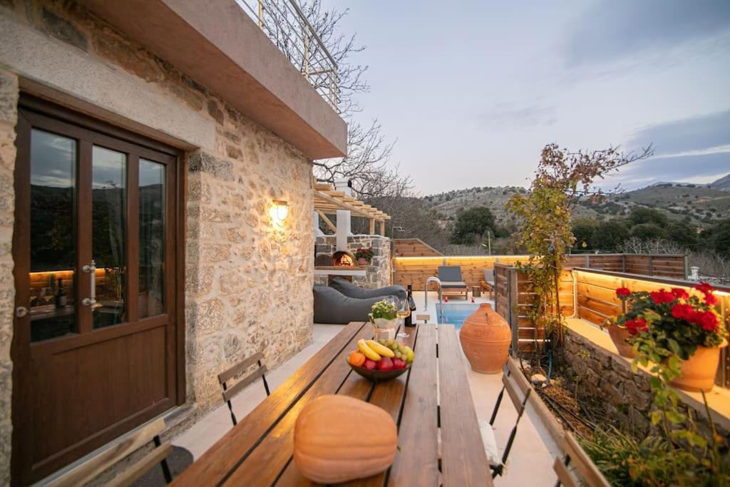 Lasithi Luxury Villa Mesa Lasithi エクステリア 写真