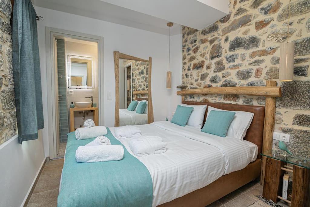 Lasithi Luxury Villa Mesa Lasithi エクステリア 写真